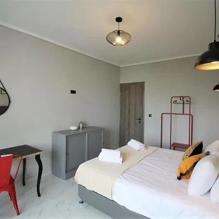 Miracle Luxury Great Terrace Apartment