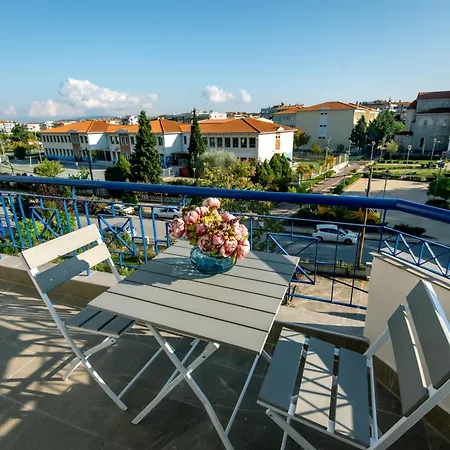 Апартаменты Miracle Luxury Great Terrace Переа
