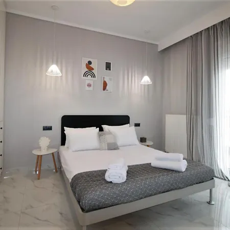 Miracle Luxury Great Terrace Peraía